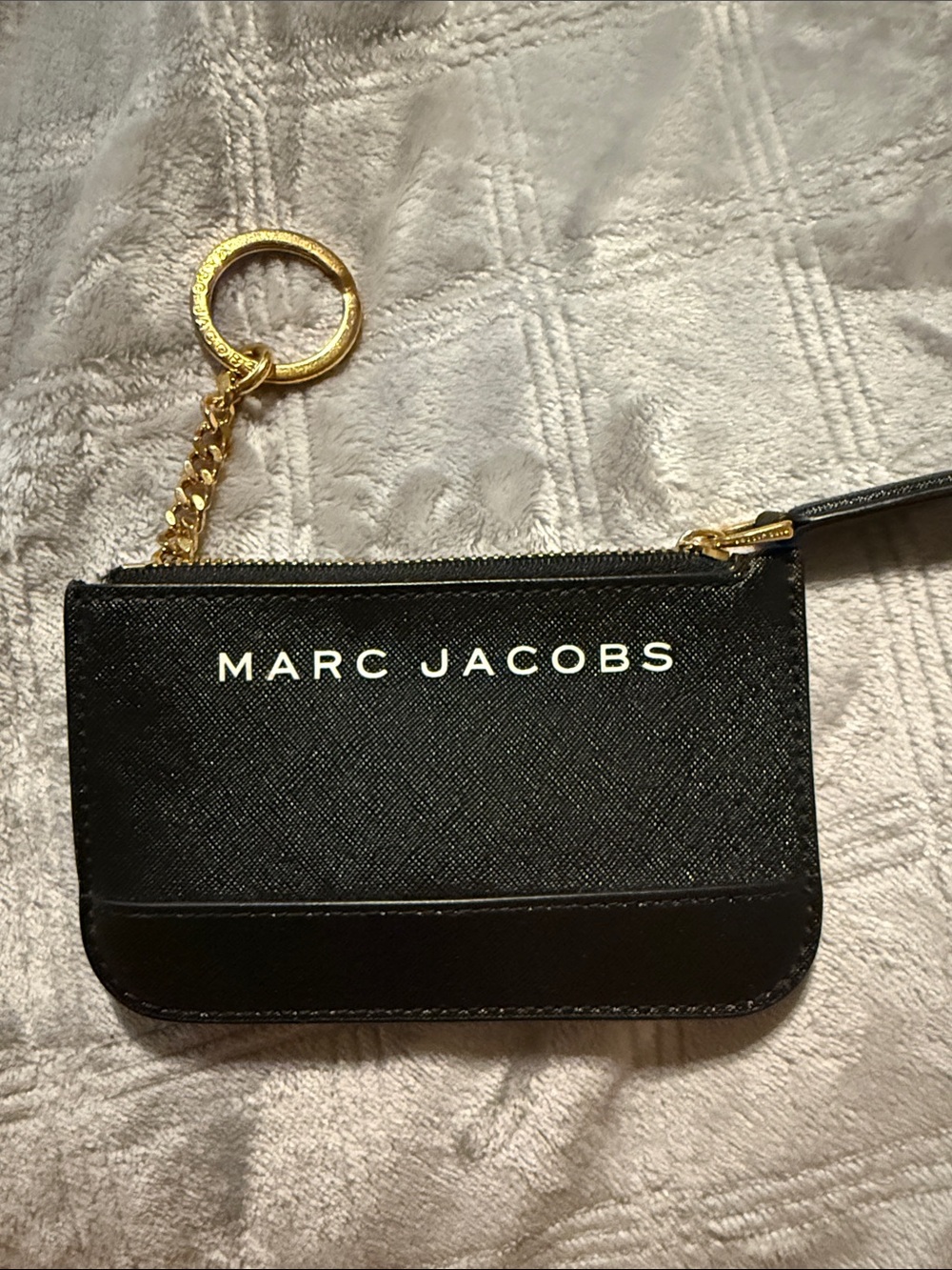 Marc Jacobs Black Saffiano Zip Card Case with Gold Keyring
